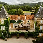 Chateau Camp Del Saltre With Communal Swimming Pool