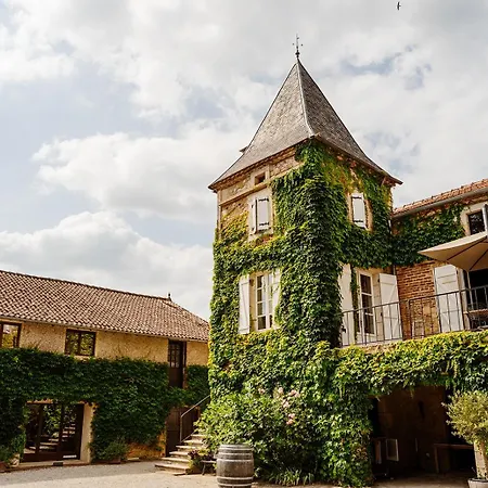 Chateau Camp Del Saltre With Communal Swimming Pool