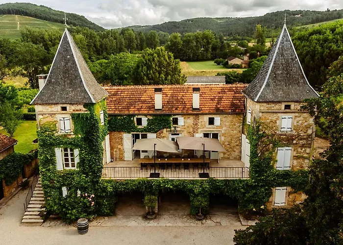 Chateau Camp Del Saltre With Communal Swimming Pool