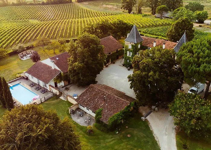 Chateau Camp Del Saltre With Communal Swimming Pool *