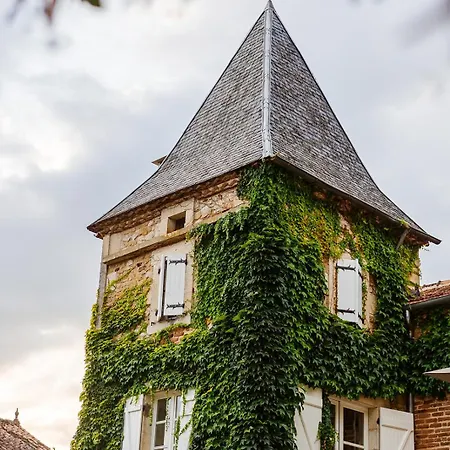 דירה Chateau Camp Del Saltre With Communal Swimming Pool