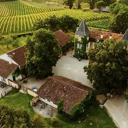Chateau Camp Del Saltre With Communal Swimming Pool