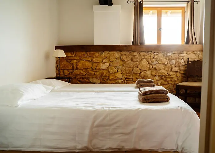 Chateau Camp Del Saltre With Communal Swimming Pool Prayssac