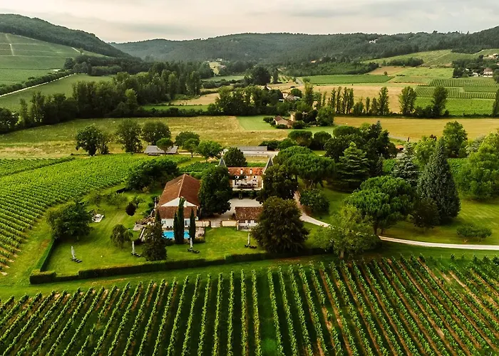 Chateau Camp Del Saltre With Communal Swimming Pool