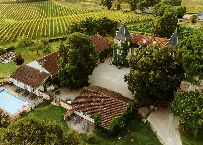 Chateau Camp Del Saltre With Communal Swimming Pool